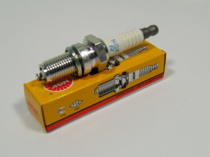 NGK spark plug DR8EB