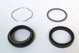 Set of sealing elements