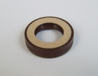 Seal ring with felt, 20x32x8  Input shaft seal.